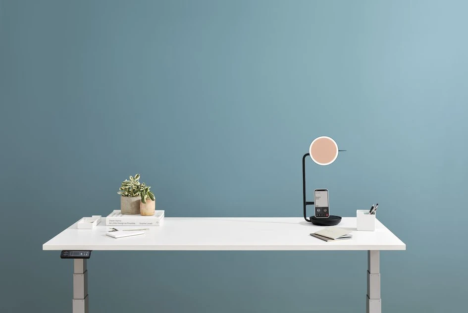 The Eclipse Light is designed by Steelcase Design Studio, an in-house team who are renowned for their in-depth research capabilities that step beyond simple ergonomics into areas of neuroscience