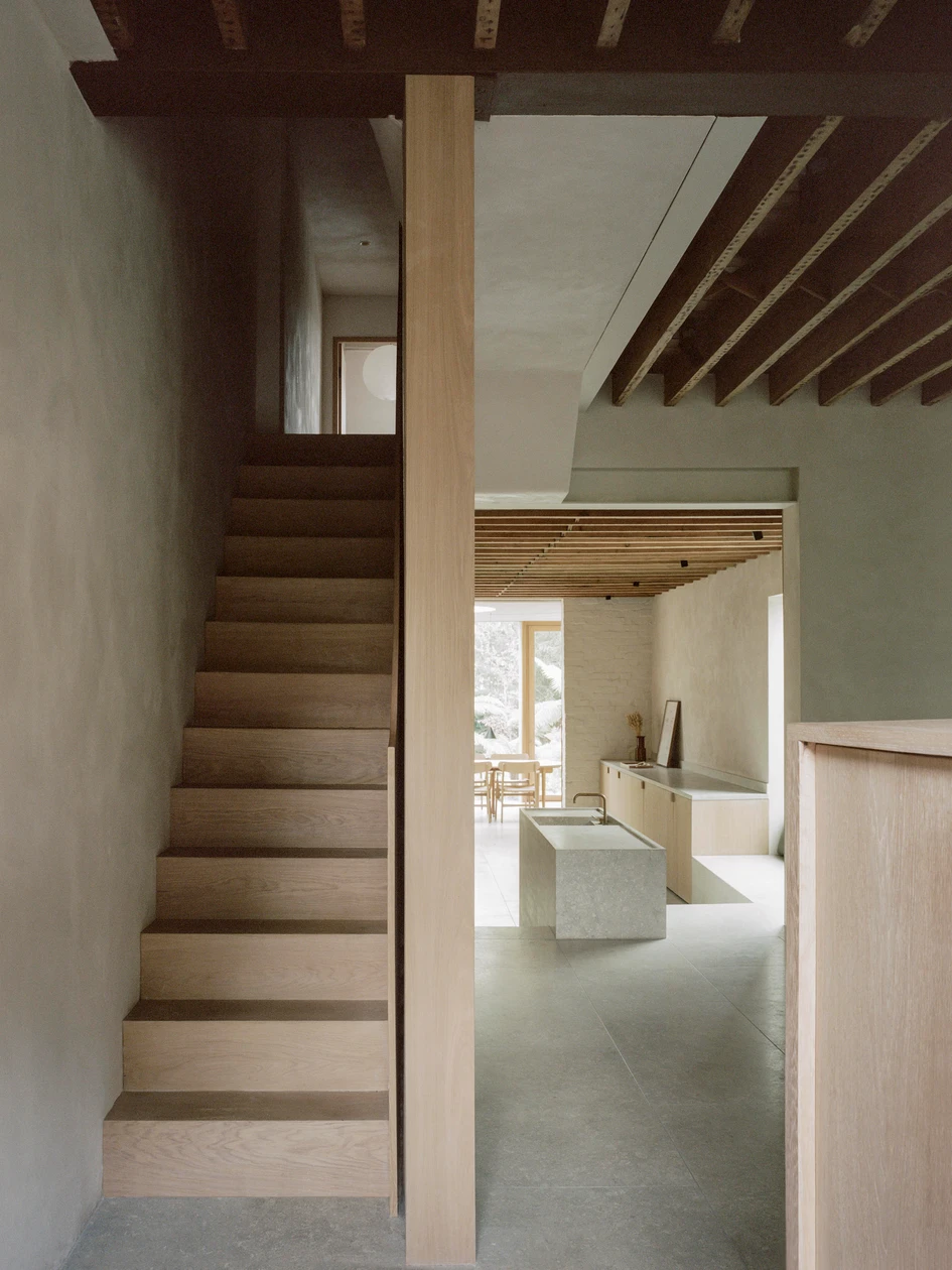 Architecture for London's Low Energy House also features an air filter that removes external pollutants such as pollen, diesel particulates and NOx, combining health with sustainability. Photos: Lorenzo Zandri
