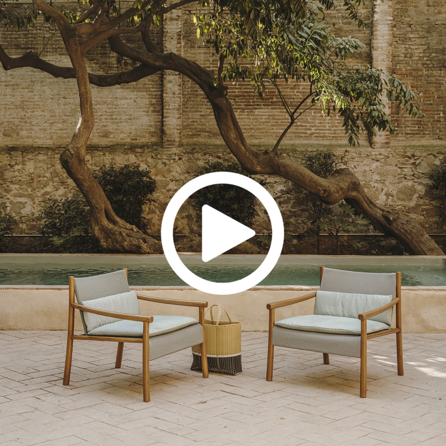 Lees storie Arper's environmental ethos and outdoor seating