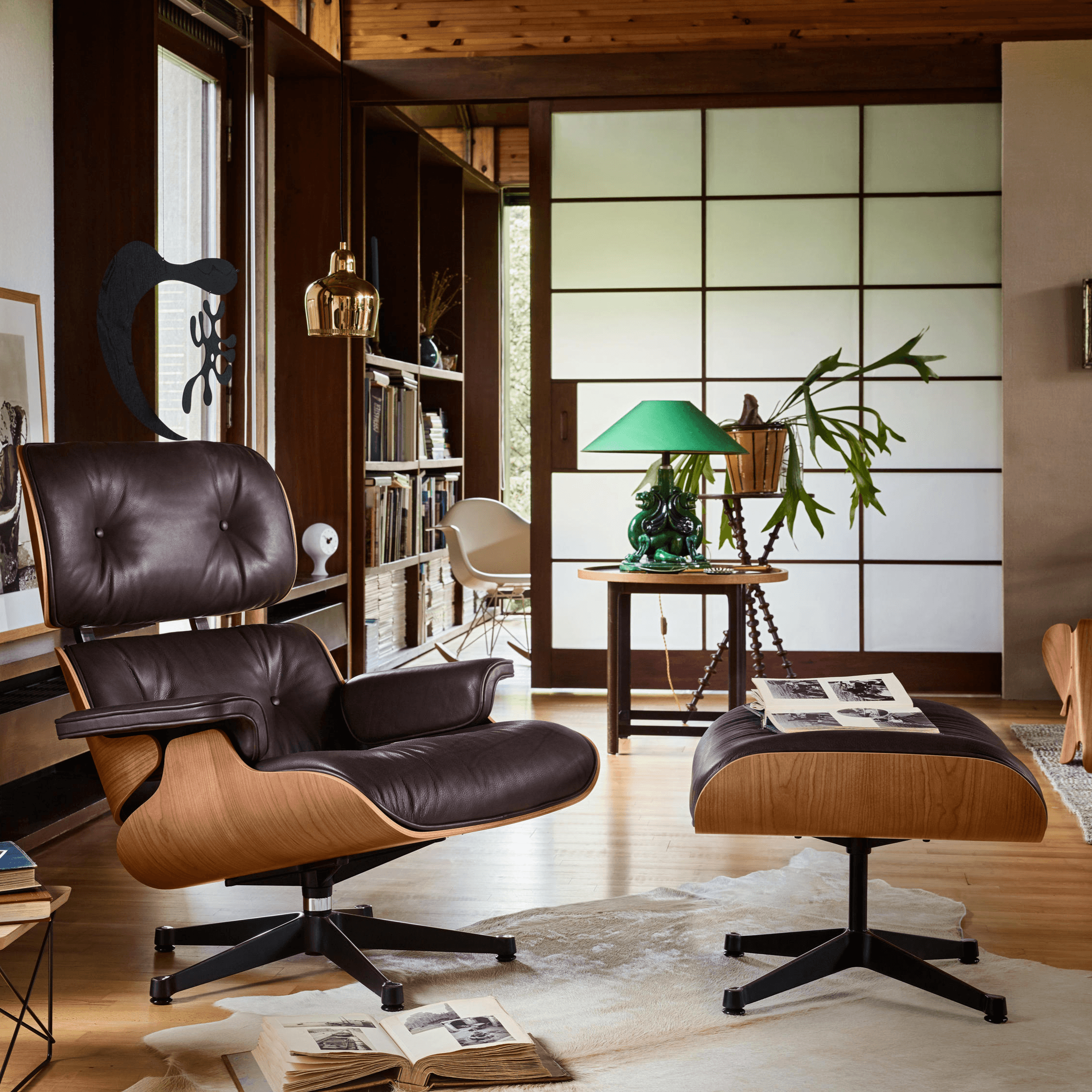 Erfahre mehr über die Geschichte Der Eames Lounge Chair: Wie ein Design-Klassiker geschaffen wurde