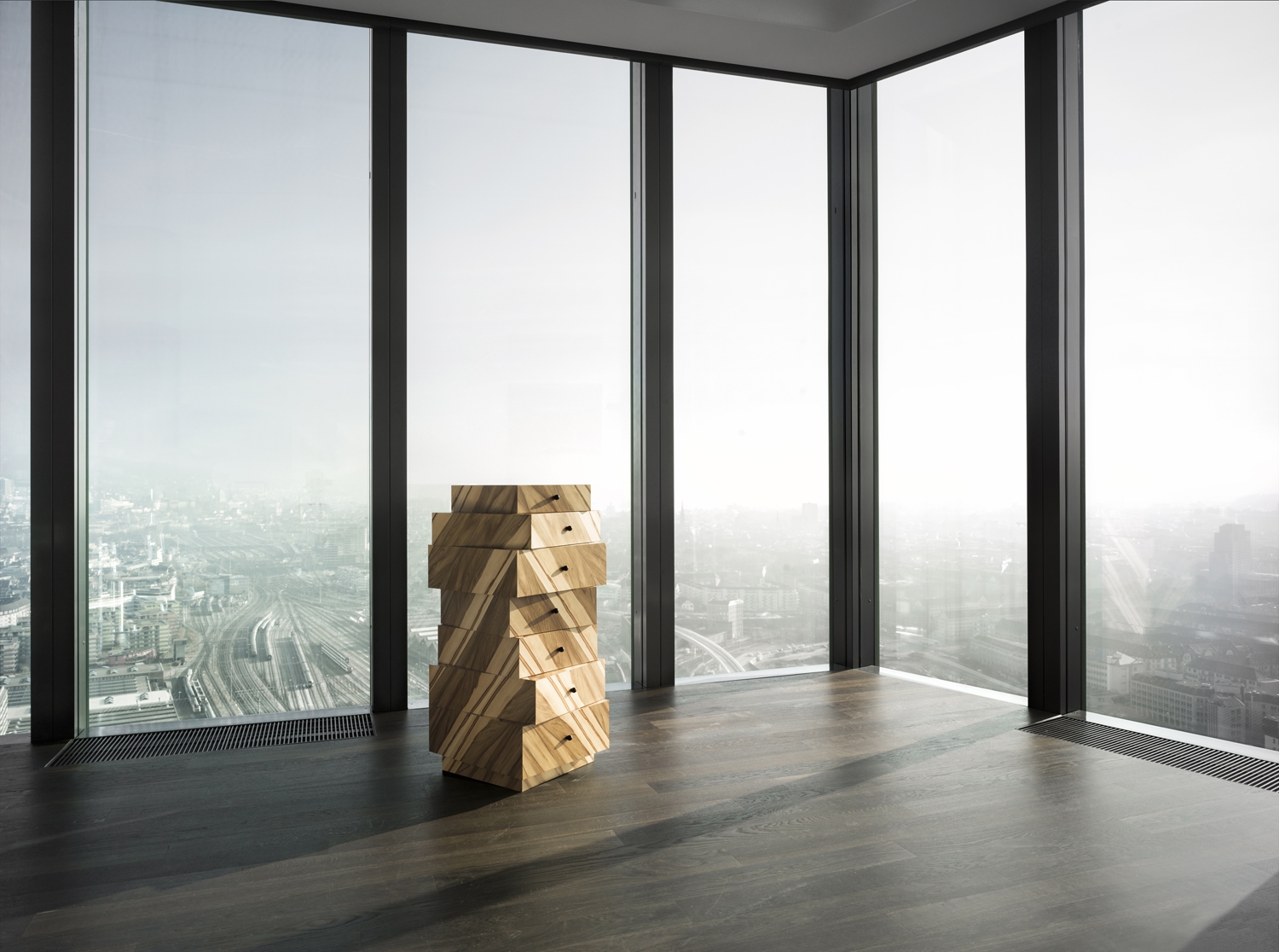 Röthlisberger combines economic efficiency with ecological responsibility and pays attention to sustainable strategies in relation to architecture, energy, raw materials and its partnerships