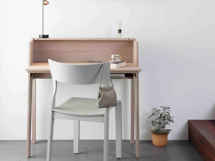 Read story The Röthlisberger collection: between craftsmanship and high-tech