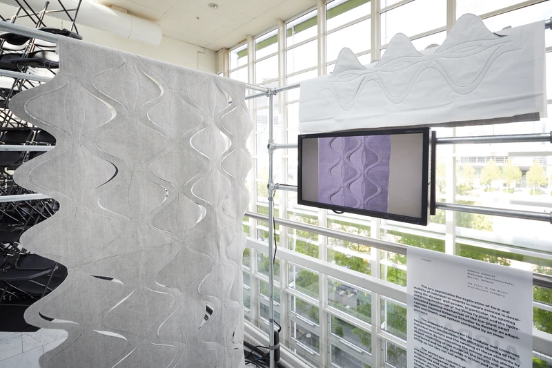 Top: examples of spatially staged textiles. Bottom: Instead of printed patterns, repetitive structures and repeats can now also be punched and embossed in textiles. © Messe Frankfurt GmbH / Jean-Luc Valentin