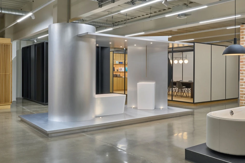 Visitors to BettePlaces travel far and wide through the experience of bathroom typologies from all regions of the globe – and beyond. Japan (top, middle) and outer space (bottom) are just a few of the expertly curated examples