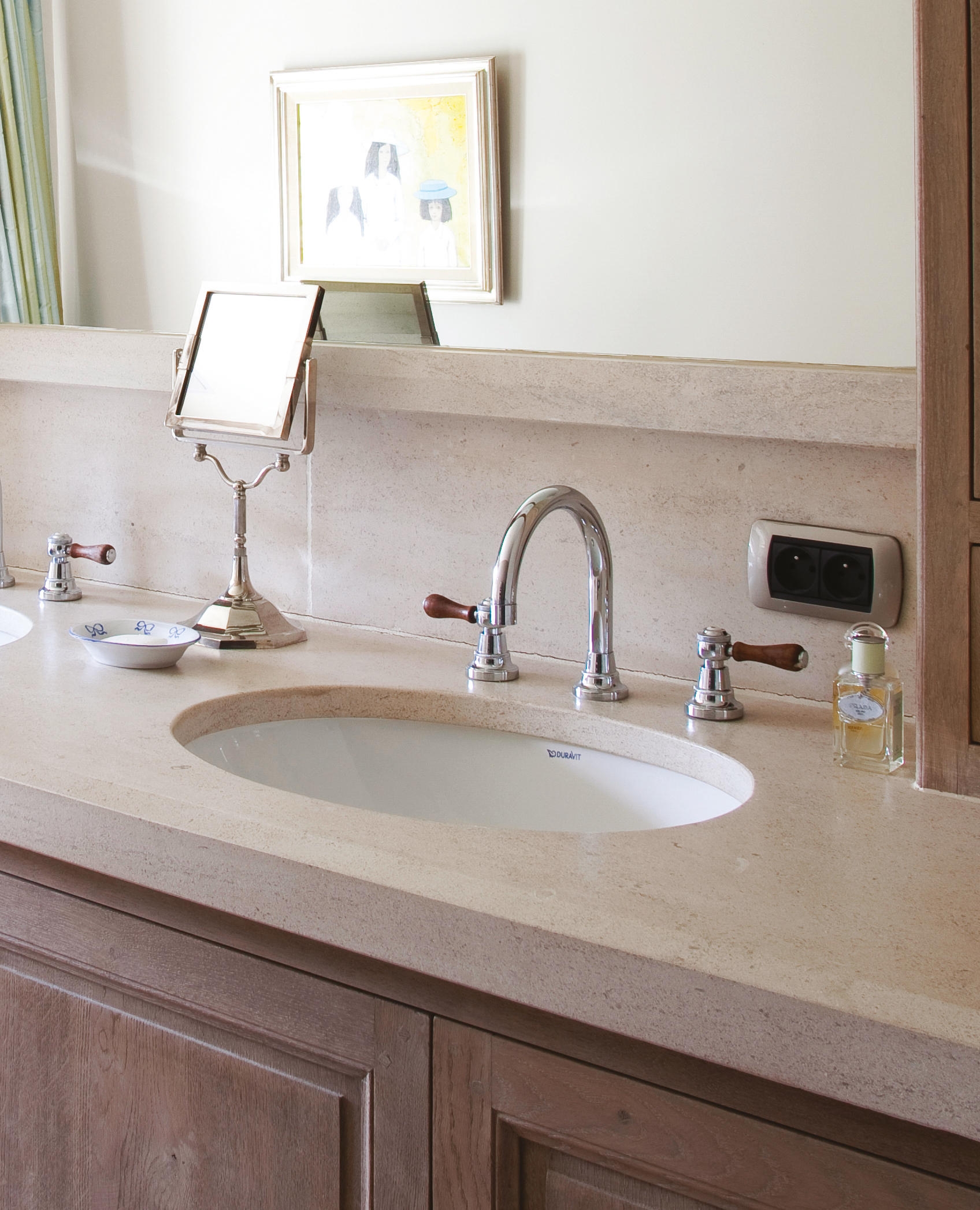 Kenny & Mason’s vintage-style fittings at Veulen Castle (top), the brand's Discovery collection (middle) and rvb’s wood-handled 1935 Wood series (bottom). Photo: Claude Smekens (top)