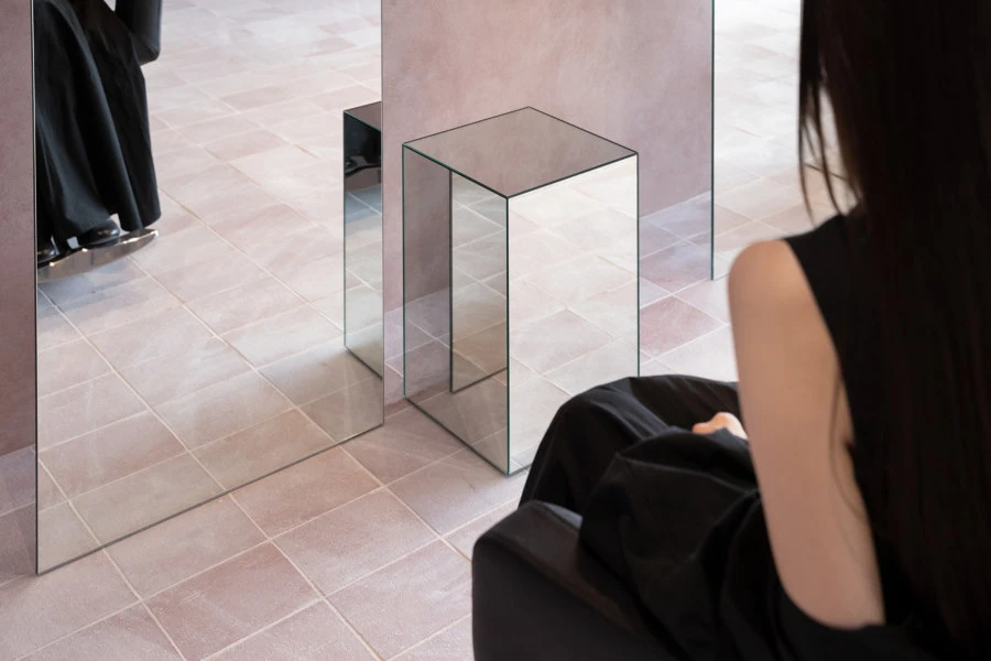 Who am I and if so, how many? The colour pink, according to Yusuke Yoshino Architects, is used in combination with mirror elements at Lula Hair Salon in Osaka, Japan, to create the most stripped-back space possible. Photo: Takumi Ota