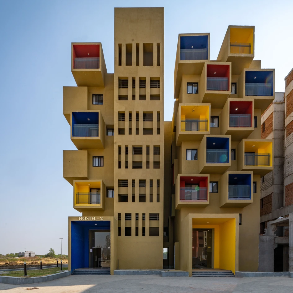 The Studios 90 buildings shield residents from the harsh Indian climate with communal roof terraces and open-air balconies for natural ventilation. Photos: Ricken Desai