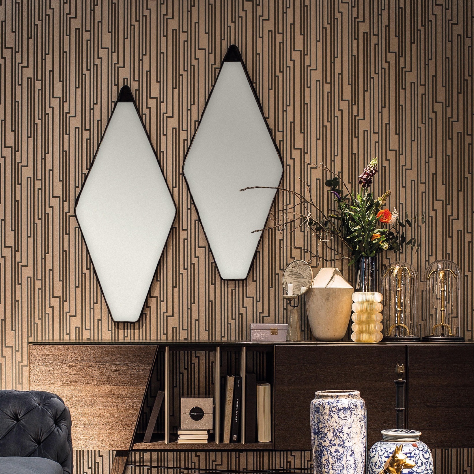 Lire l’histoire Four questions to ask when choosing a mirror for the home