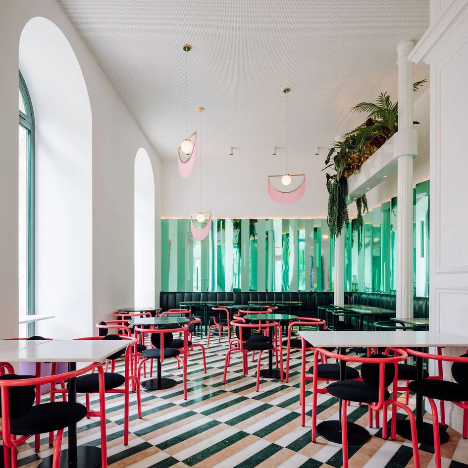 Green is good: luxury hospitality spaces with verdurous surfaces ...