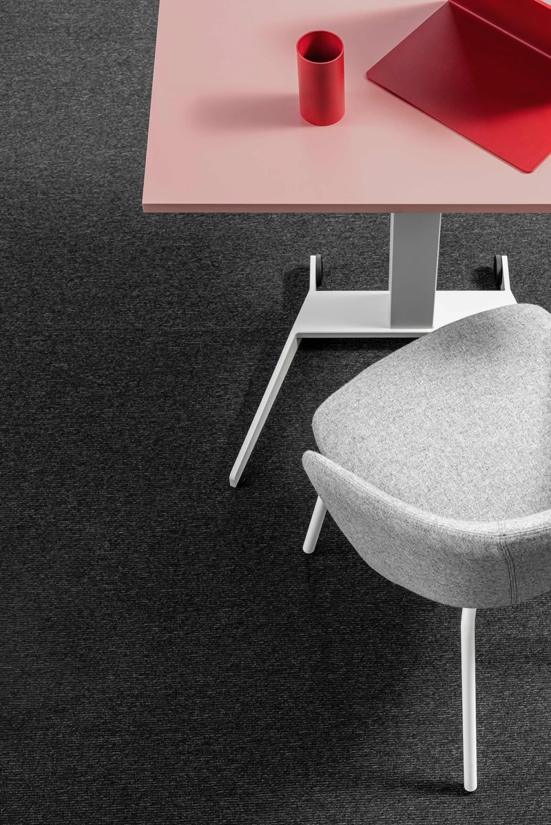 Mara’s new Icon chair is seating for the future office. Its build is highly technical, but it hides its ergonomics – including a hidden lever – behind a simple, comfortable, sculptural form
