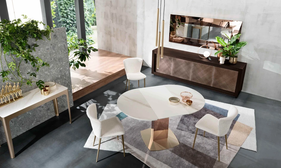 The round-topped version of Sabino can be extended when more surface space is required, turning the piece into a sculptural lozenge shape