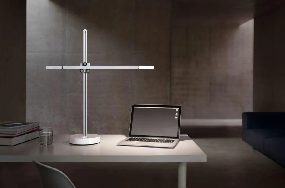 Jake Dyson Light’s breakthrough CSYS lamp engineers precise light control with the ability of a stylish construction crane