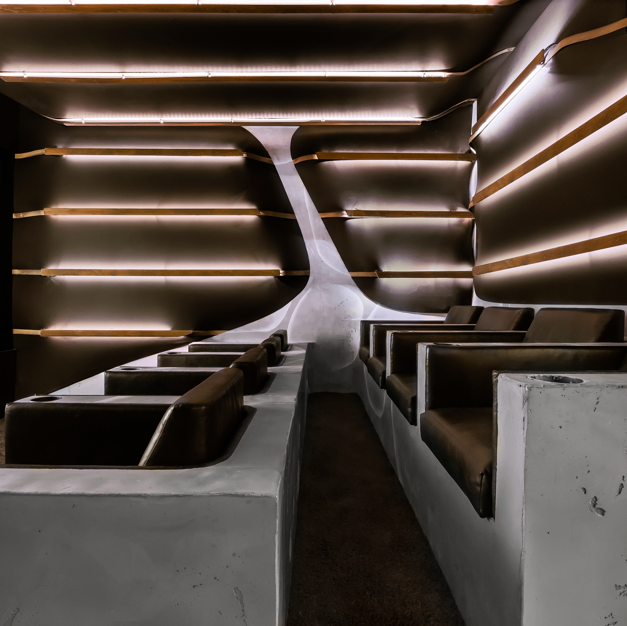 Lire l’histoire Integrated lighting for intuitive spaces