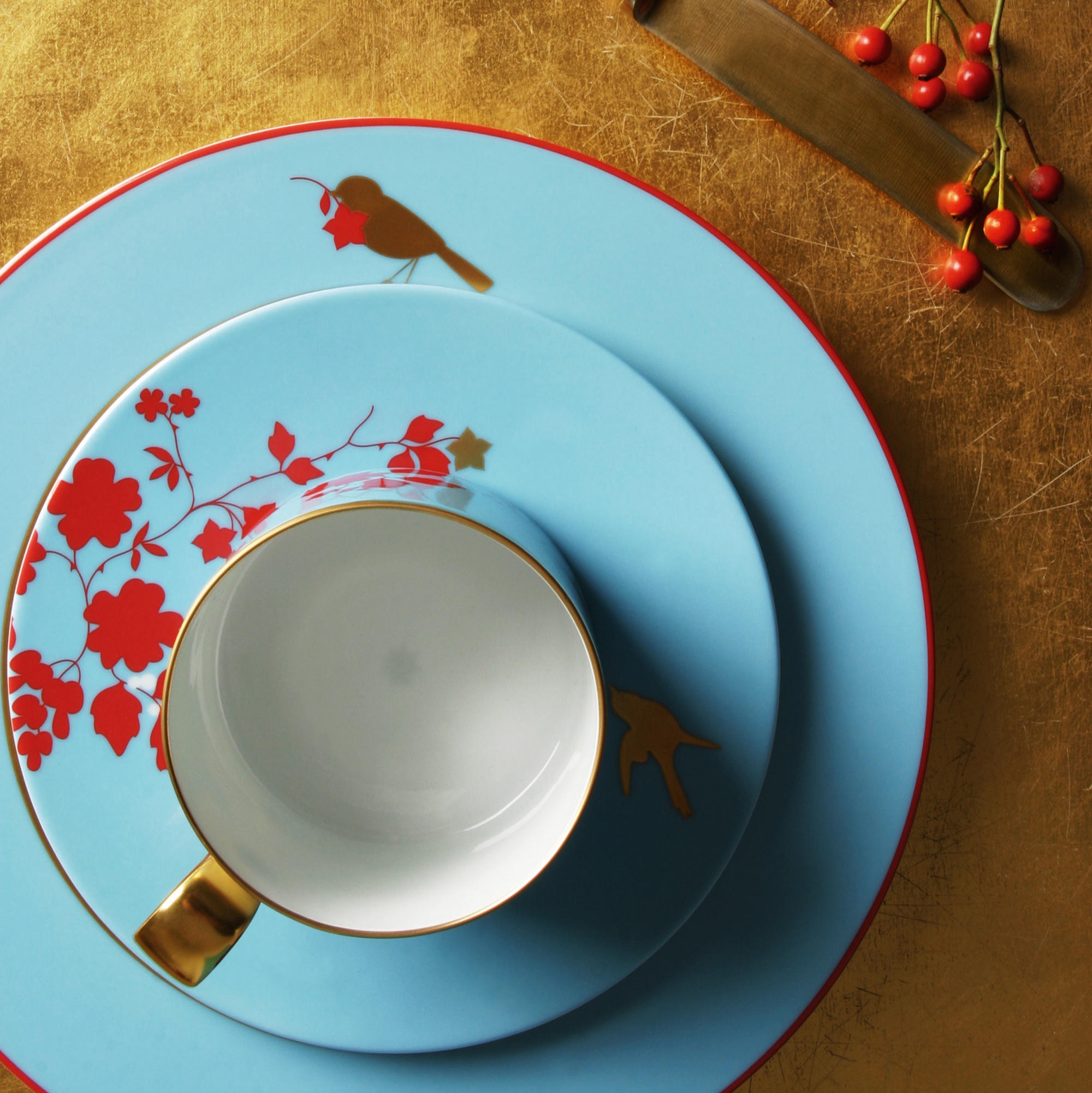 Read story Ten tableware items for successful dinner parties