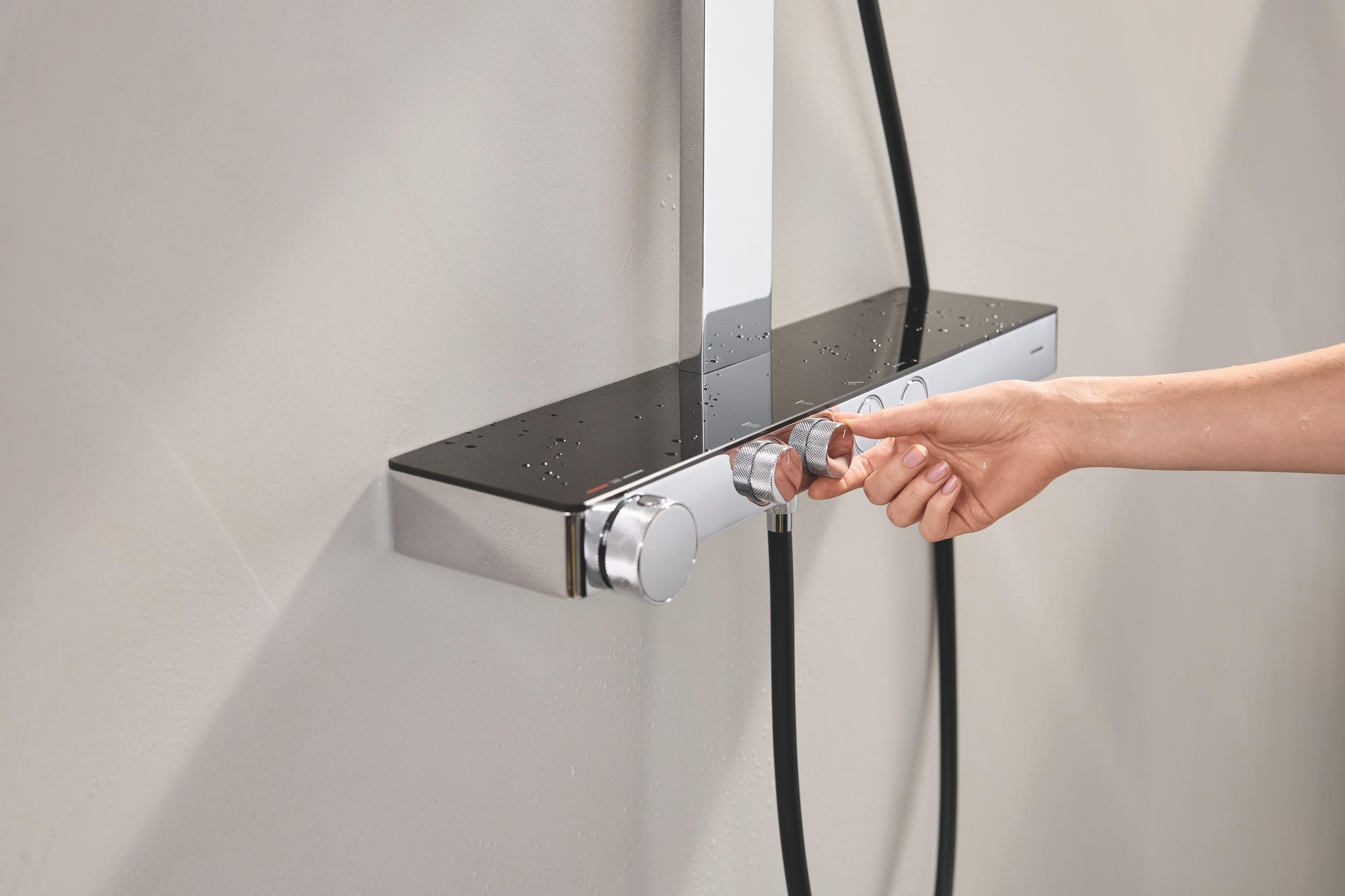 Prioritising sustainability, GROHE reduces water usage while preserving unparalleled comfort, combining eco-friendly innovation with sleek, modern design