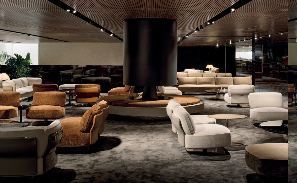 A vision of blending tradition and innovation: Bézier (top), Saki (bottom)