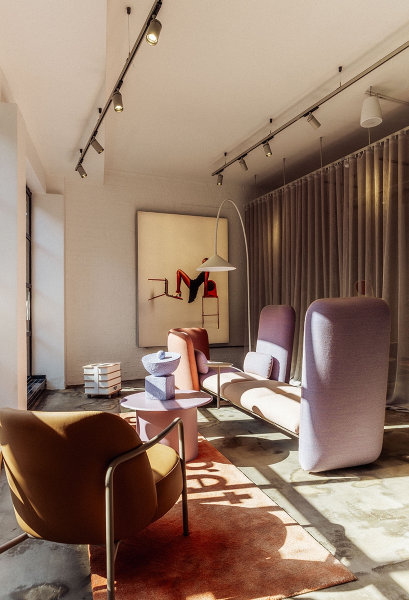 Nuhoğlu’s Metric carves out a language of contrast and cadence