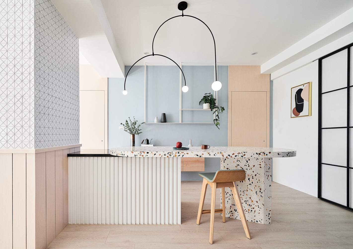Ne_On Apartment / NestSpace Design. Photo: Hey!Cheese