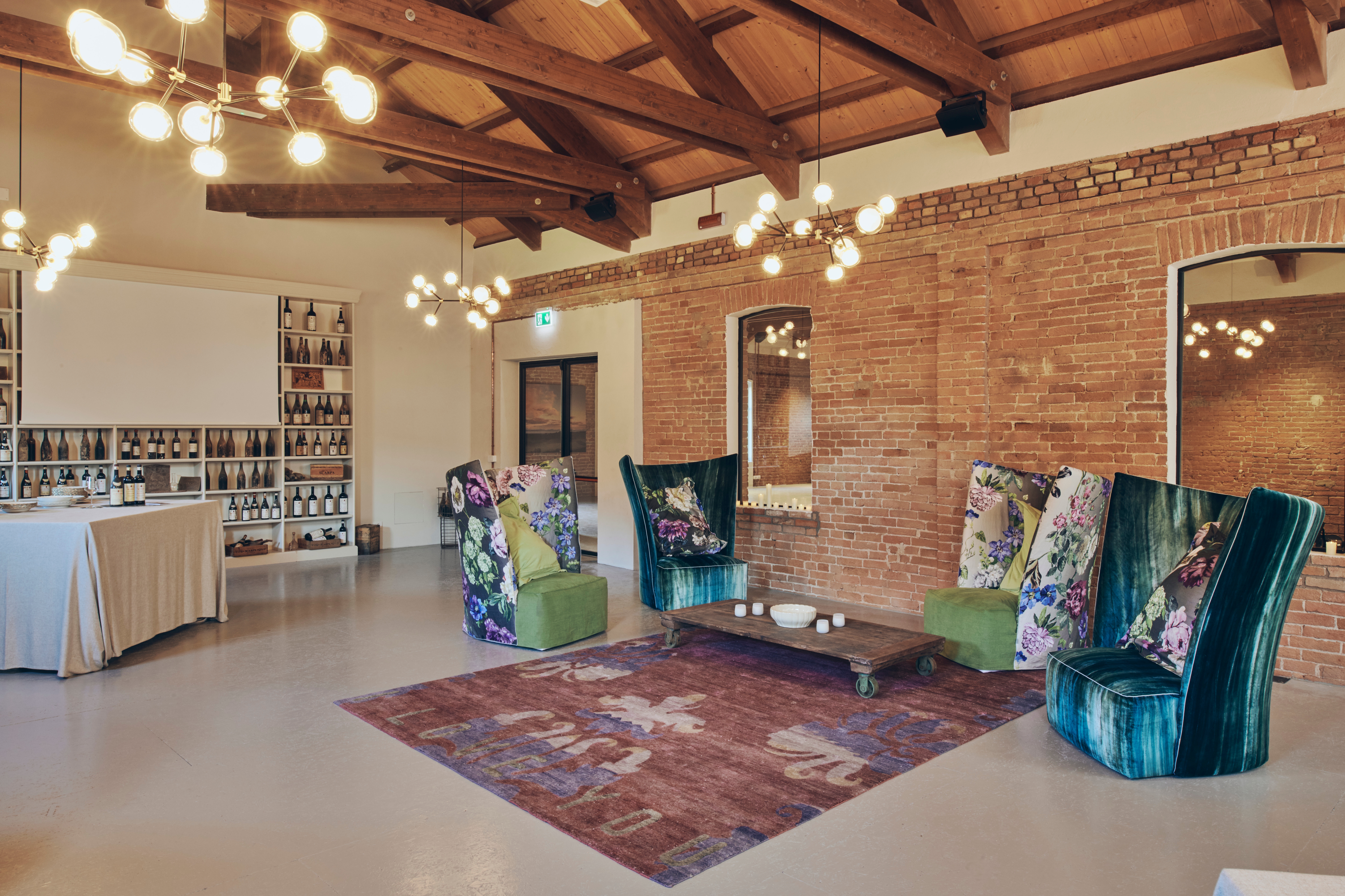 Read story Erba Italia supplies the interiors of Cantine Scarpa in Nizza Monferrato, in the heart of the Piedmont region - Italy.