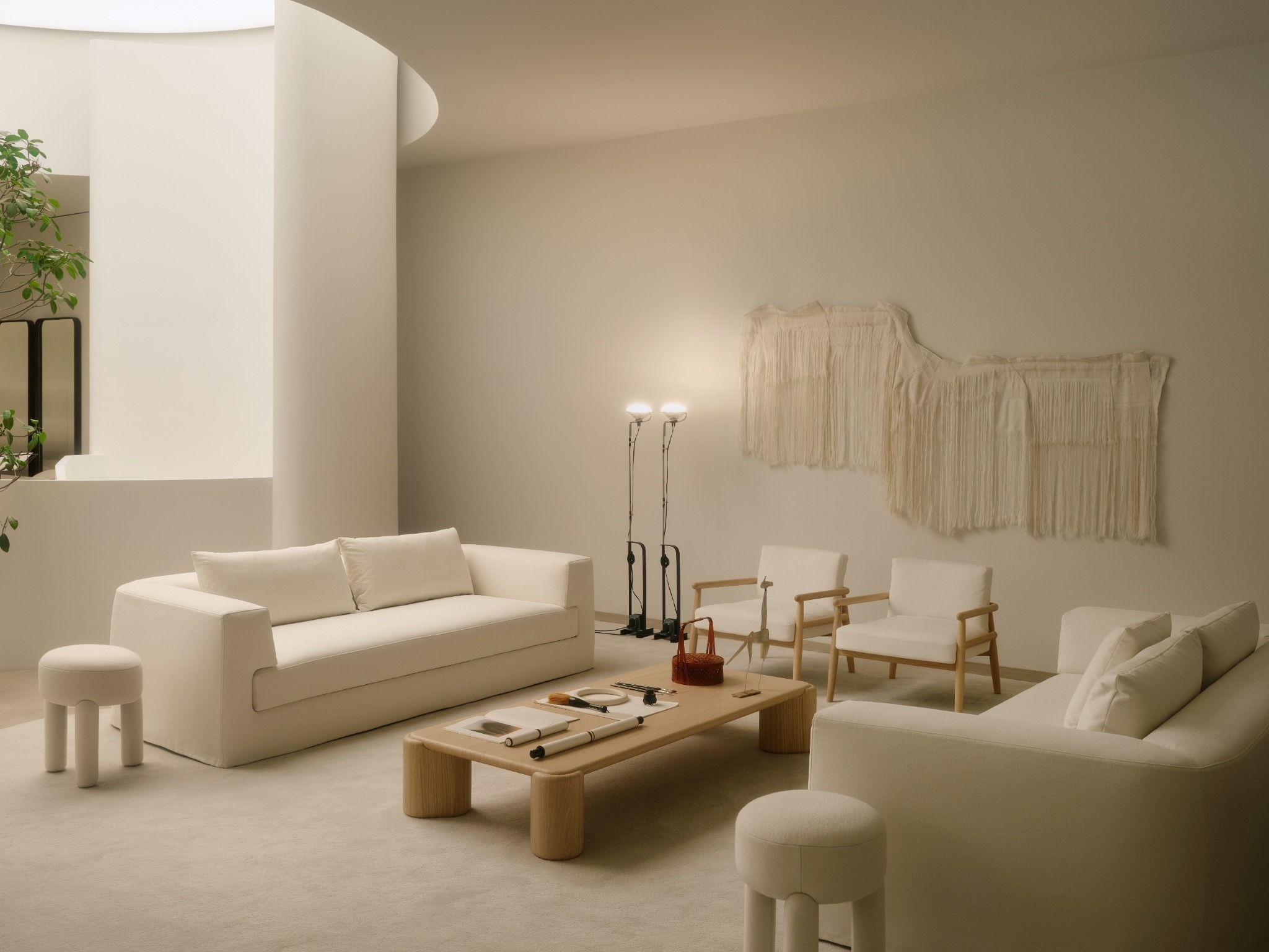 Erfahre mehr über die Geschichte Eine neue Atmosphäre im Meridiani Store Mailand