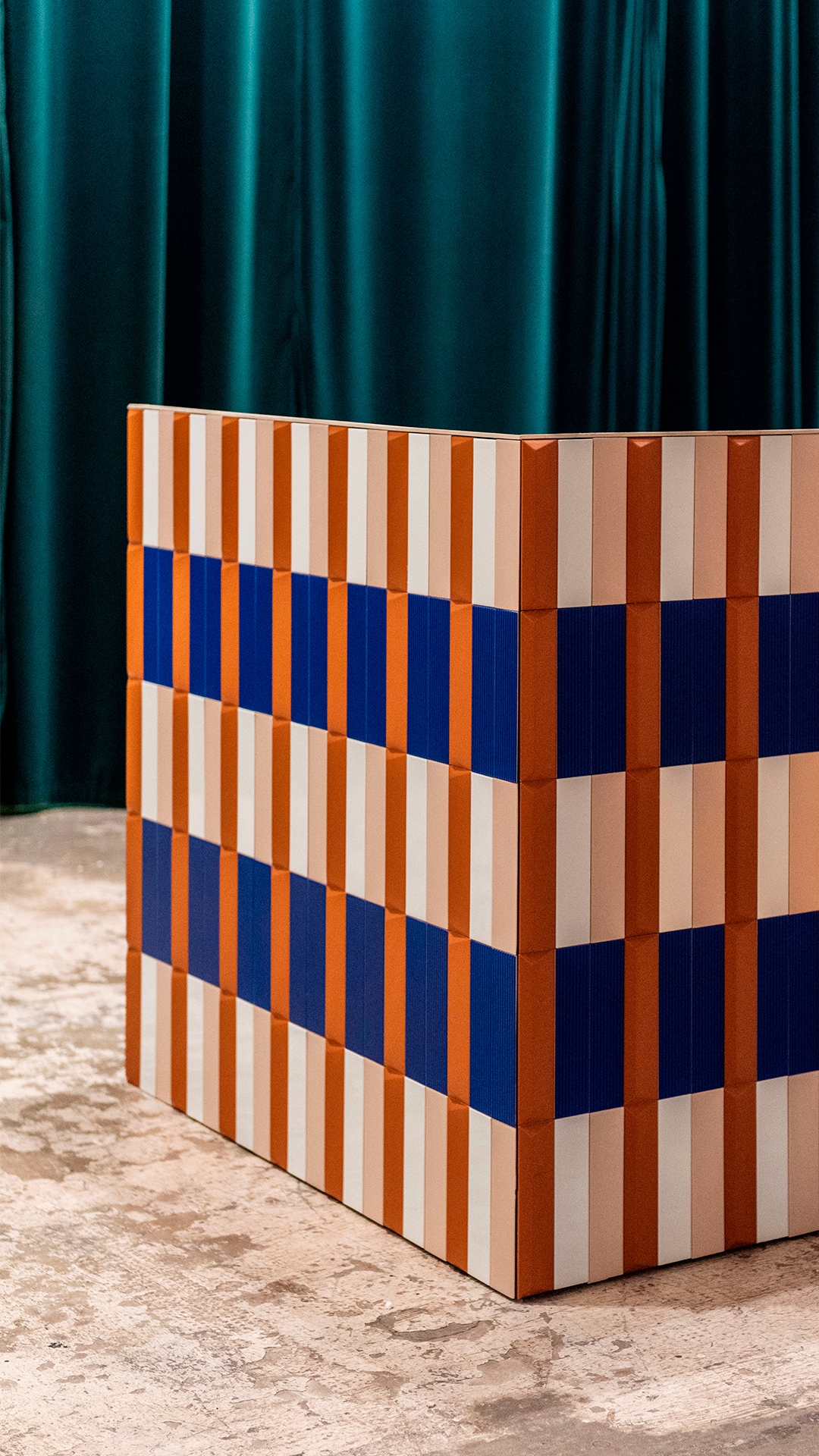 Leggi la storia ECCENTRICO @ MILAN DESIGN WEEK 2024 