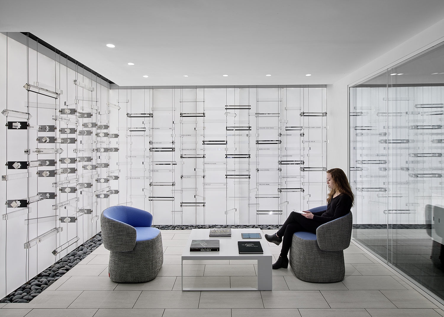 Leer la historia Associated Press chooses Casalgrande Padana ceramic tiles