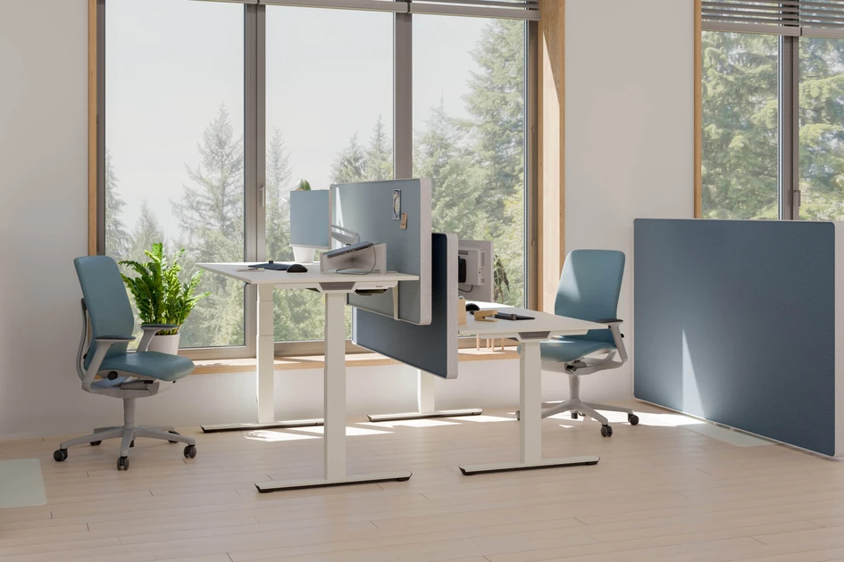 The product range can be permanently installed or used flexibly thanks to clamps and movable base plates