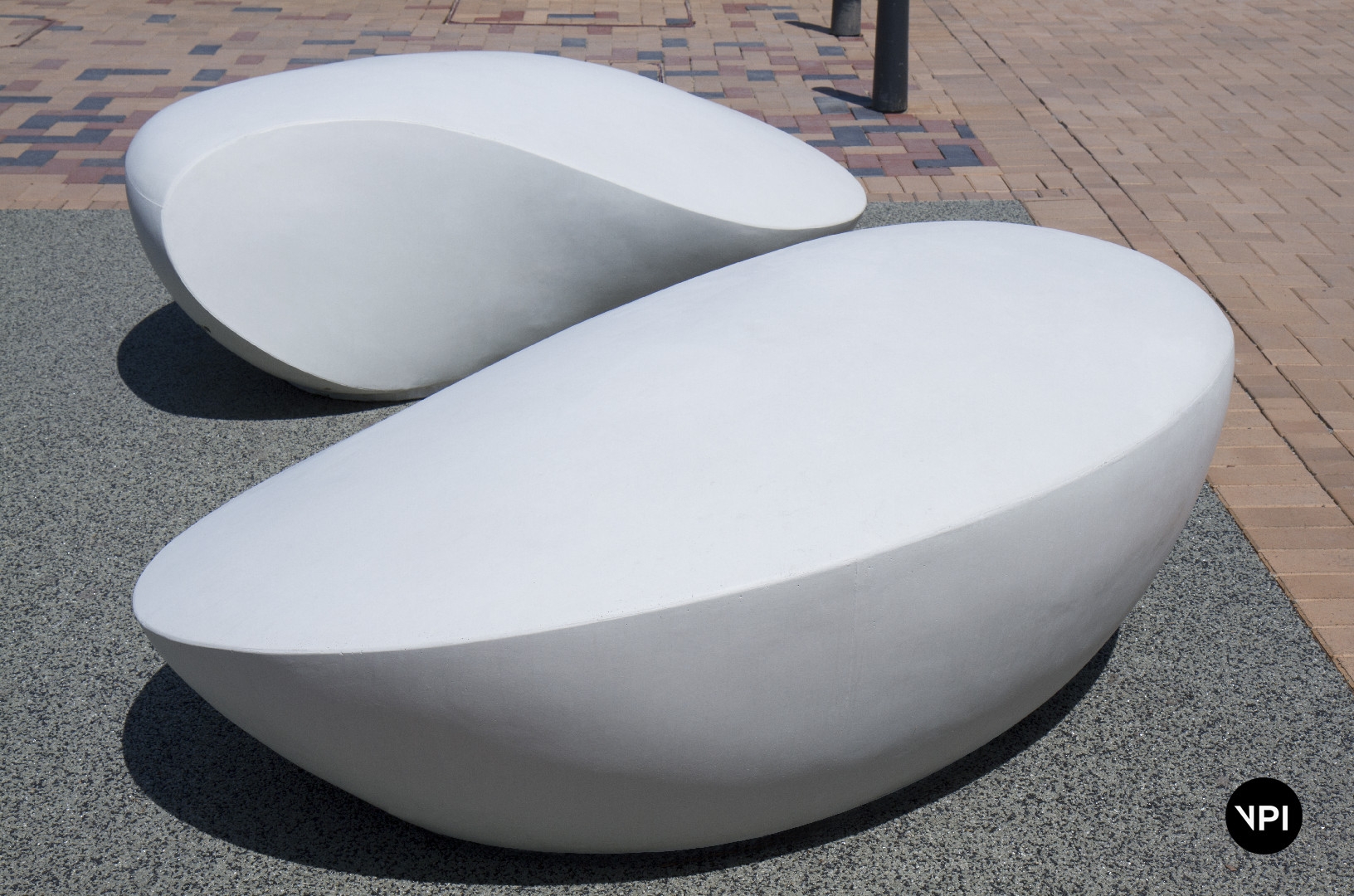 Lees storie KAVICS - FREEDOM OF SHAPE