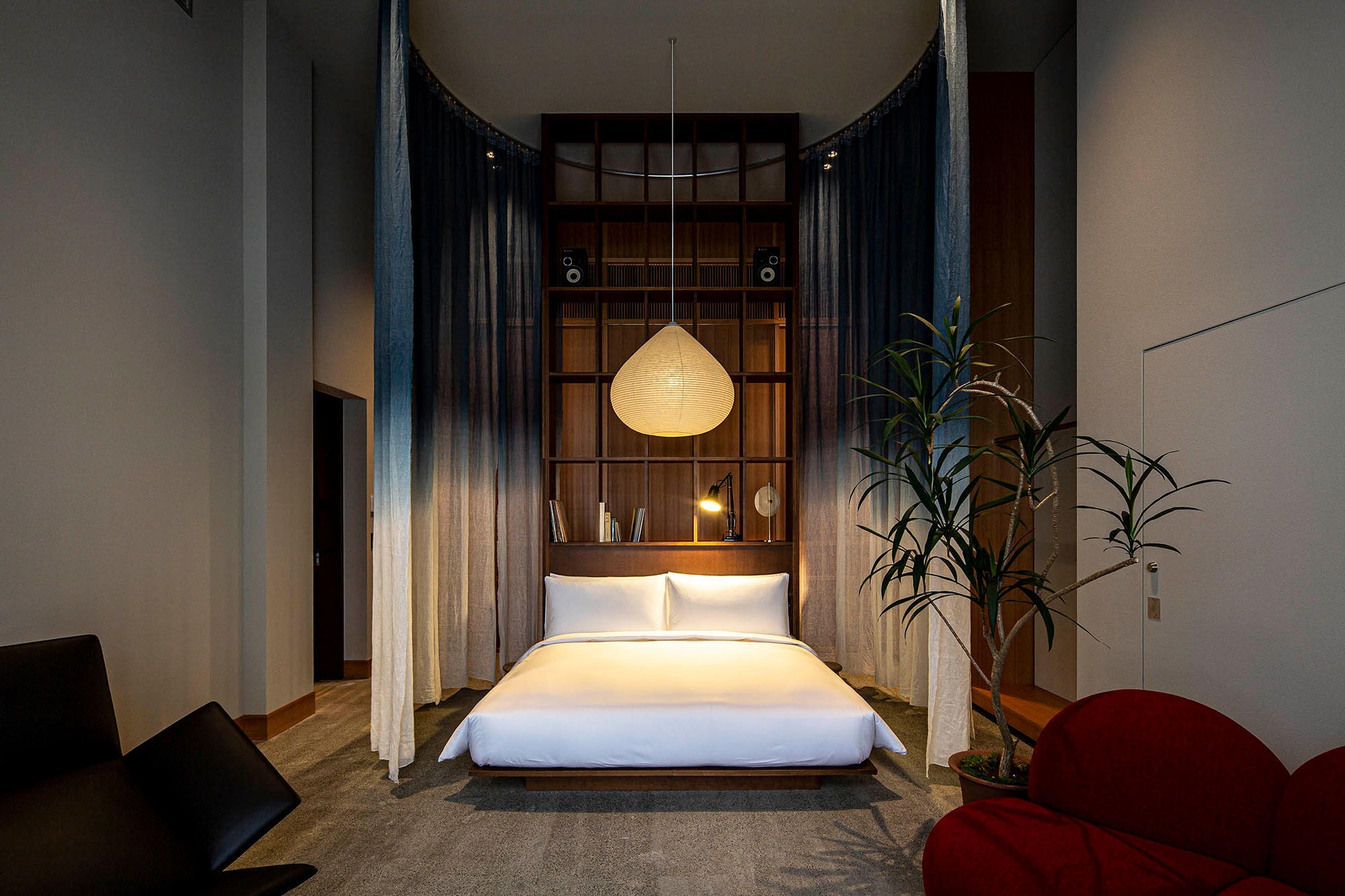 Raw, exposed surfaces at the Moritz M-Store (top), and Vitra’s showroom (middle) and insulating curtain partitions (bottom). Photos: Adrià Goulà (top), Vitra (middle), Time & Style (bottom)