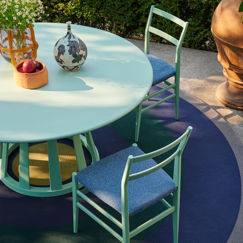 Leggi la storia Spotlight on a new iteration of the Leggera chair