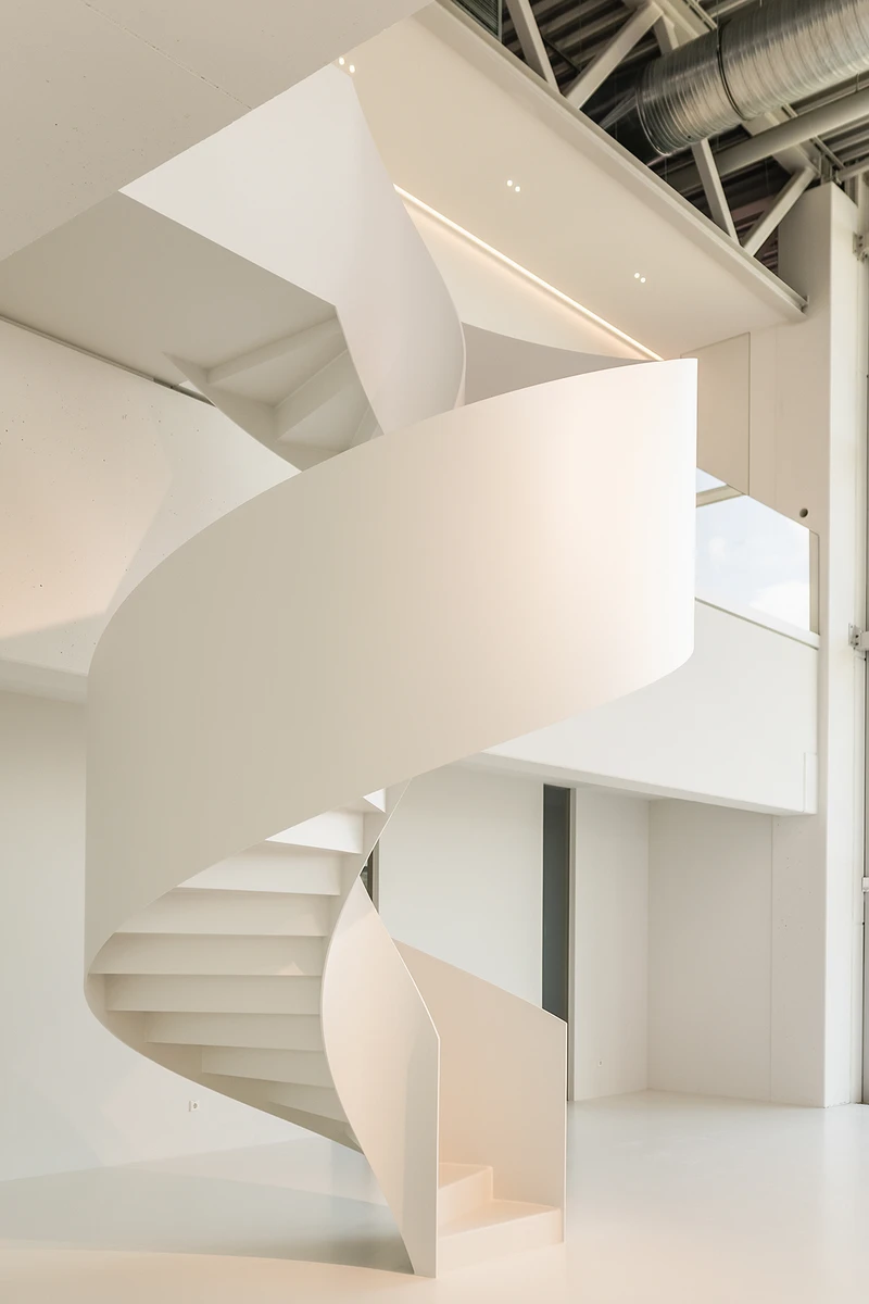 Special: While the clarity of its design is striking, the atmosphere at the Detmold showroom is nevertheless inviting