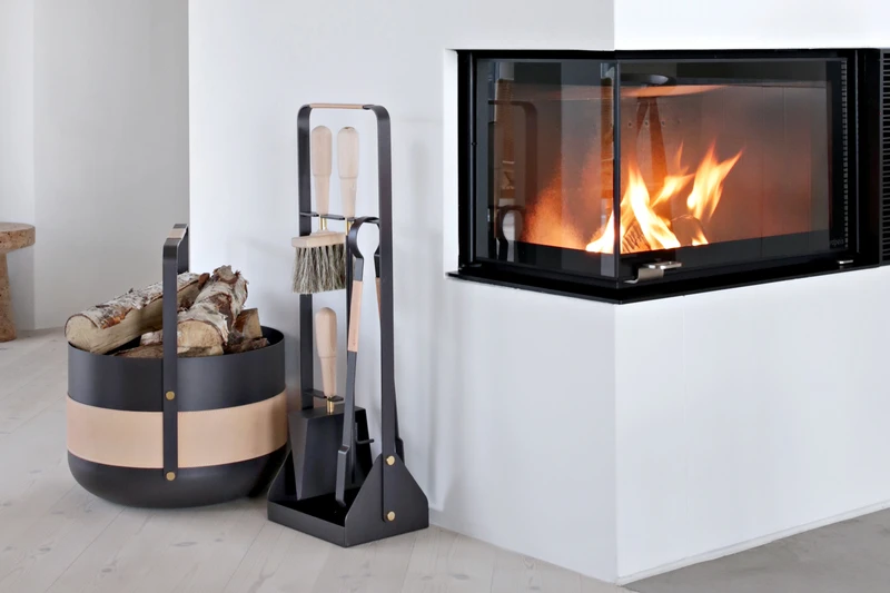 As functional as it is beautiful, the ultimate set of fire tools. Each tool has been carefully designed to fulfil its purpose effectively as part of a coherent set that is a pleasure to use and will last a long time