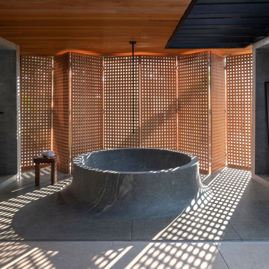 Read story Fresh outdoor-inspired bathroom experiences that soak the soul in nature