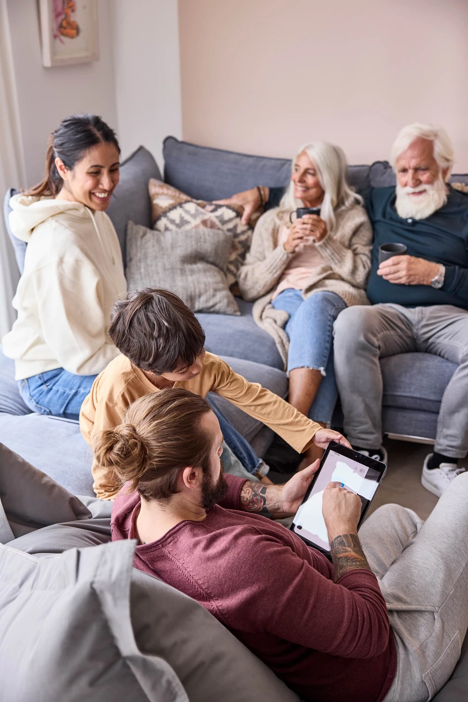 Smart building technology accompanies residents throughout the day and becomes part of the living experience. A smart home is flexible and expandable and can be adapted to a wide variety of living concepts