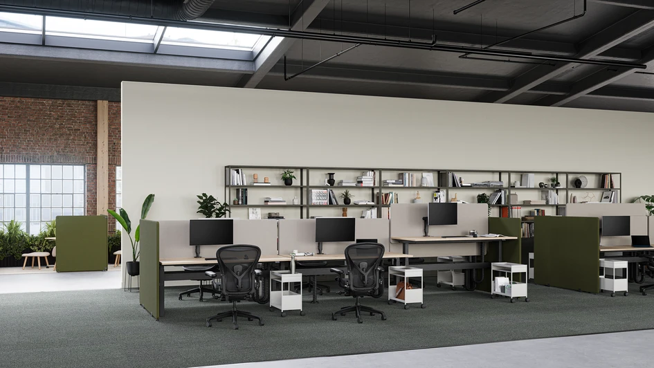 Appropriate for both traditional offices and progressive hybrid workspaces, the Bound series channels timeless design and is flexible to change