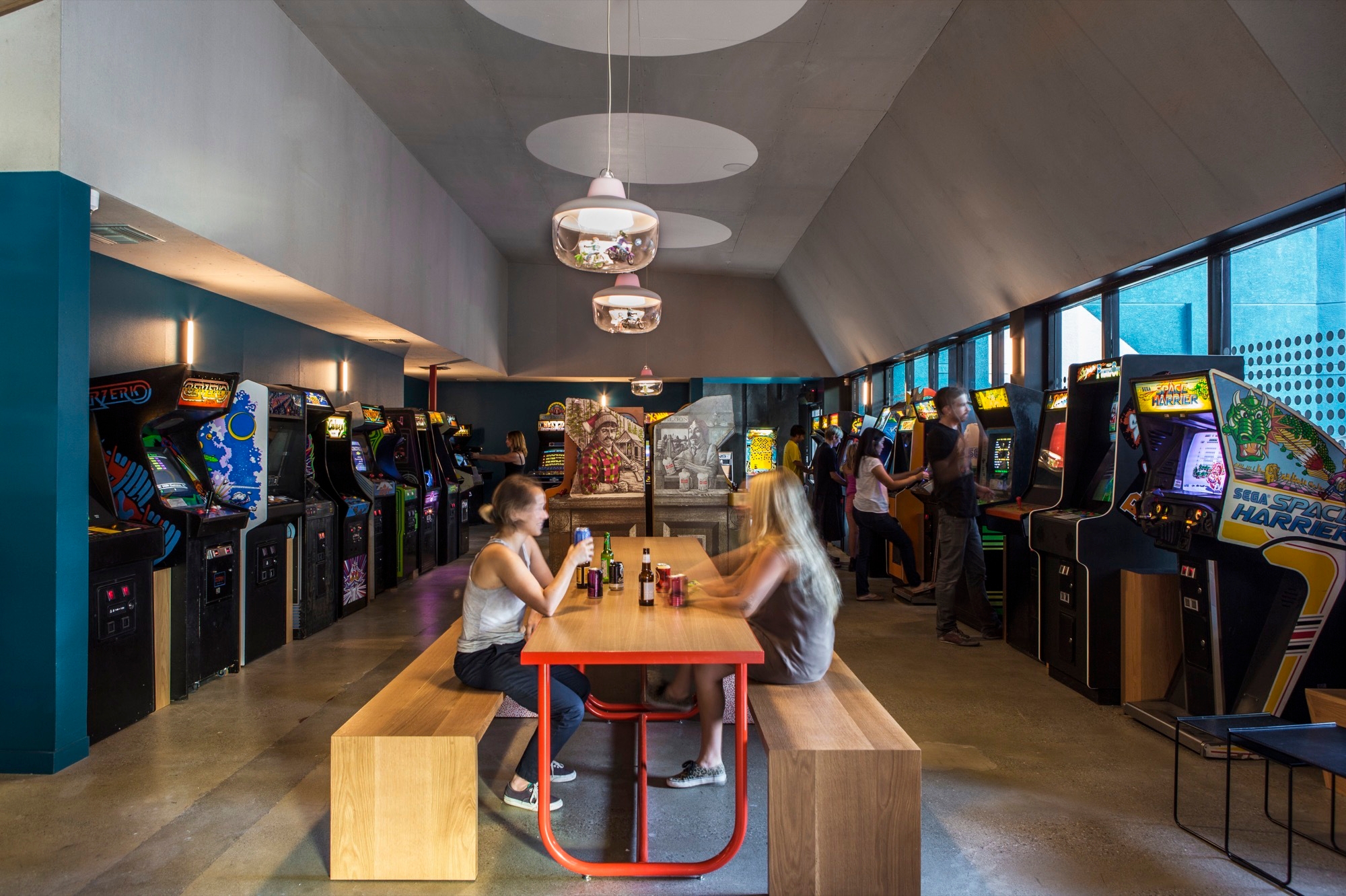 Button Mash, on LA’s Sunset Boulevard, centres shared bench seating in between rows of room-facing arcade games and pinball machines, spreading nostalgia in the social setting. Photo: Laure Joliet