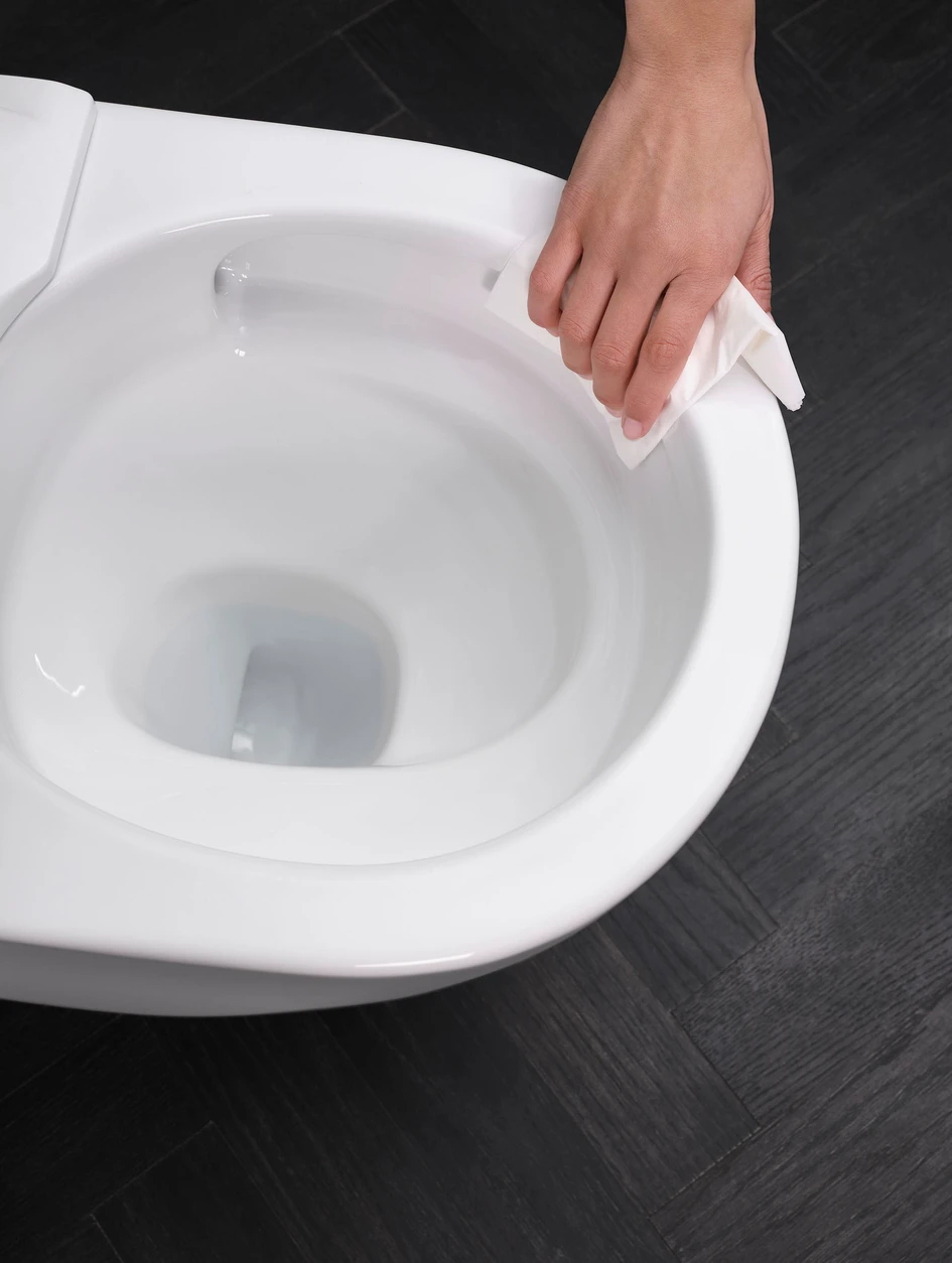 Rimless bowls like those in Duravit’s D-Neo toilet (top), Roca’s Hydro In-Tank WC (bottom) and many others are part of the design to increase flush power efficiency and aid cleaning