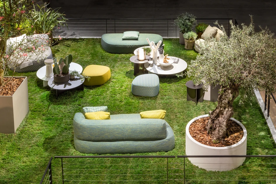 All making a grand appearance at Salone, the Fiocco modular sofa designed by Pinuccio Borgonovo, available in both indoor and outdoor versions (top); the Gaudì sunbeds designed by Matteo Nunziati (middle); and the versatile Pierre collection (below)