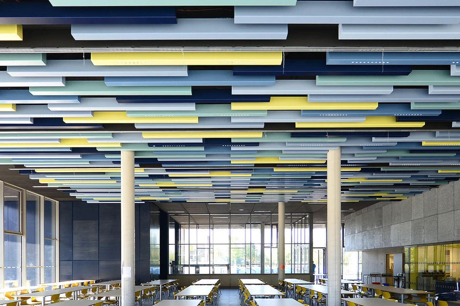 durlum’s Character Design Ceilings range includes suspended acoustic baffles in a range of colours and with integrated lighting solutions
