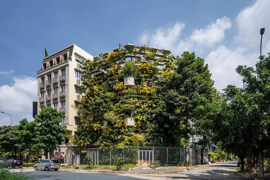 The Urban Farming Office in Ho Chih Minh City, Vietnam, seeks to return green space to the city using the building’s facade as a structure for vertical urban farming. Photo: Hiroyuki Oki
