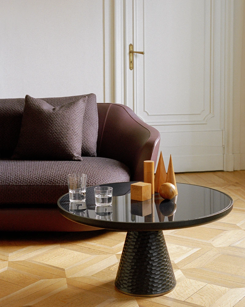 DUO, like the BAY system, is a furniture series inspired by human connection. Its curved sofa and entertaining-themed cabinets combine the spirit of La Dolce Vita with modern-day functionality