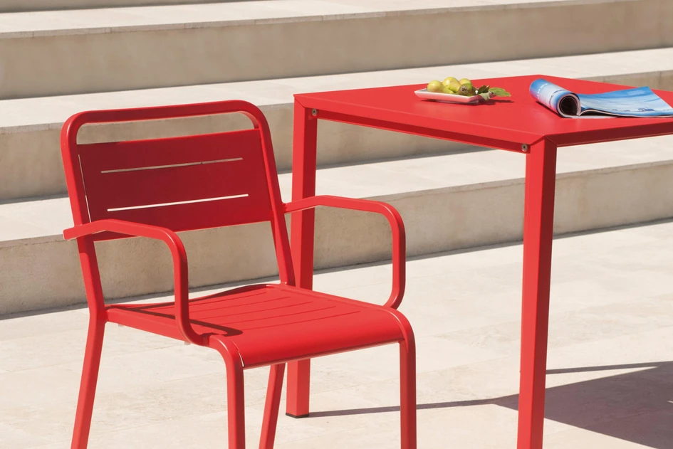 Emu Group’s colourful Urban range lavishly indulges environments with colour, with the chair’s neat seat pad offering a palette-pleasing contrast