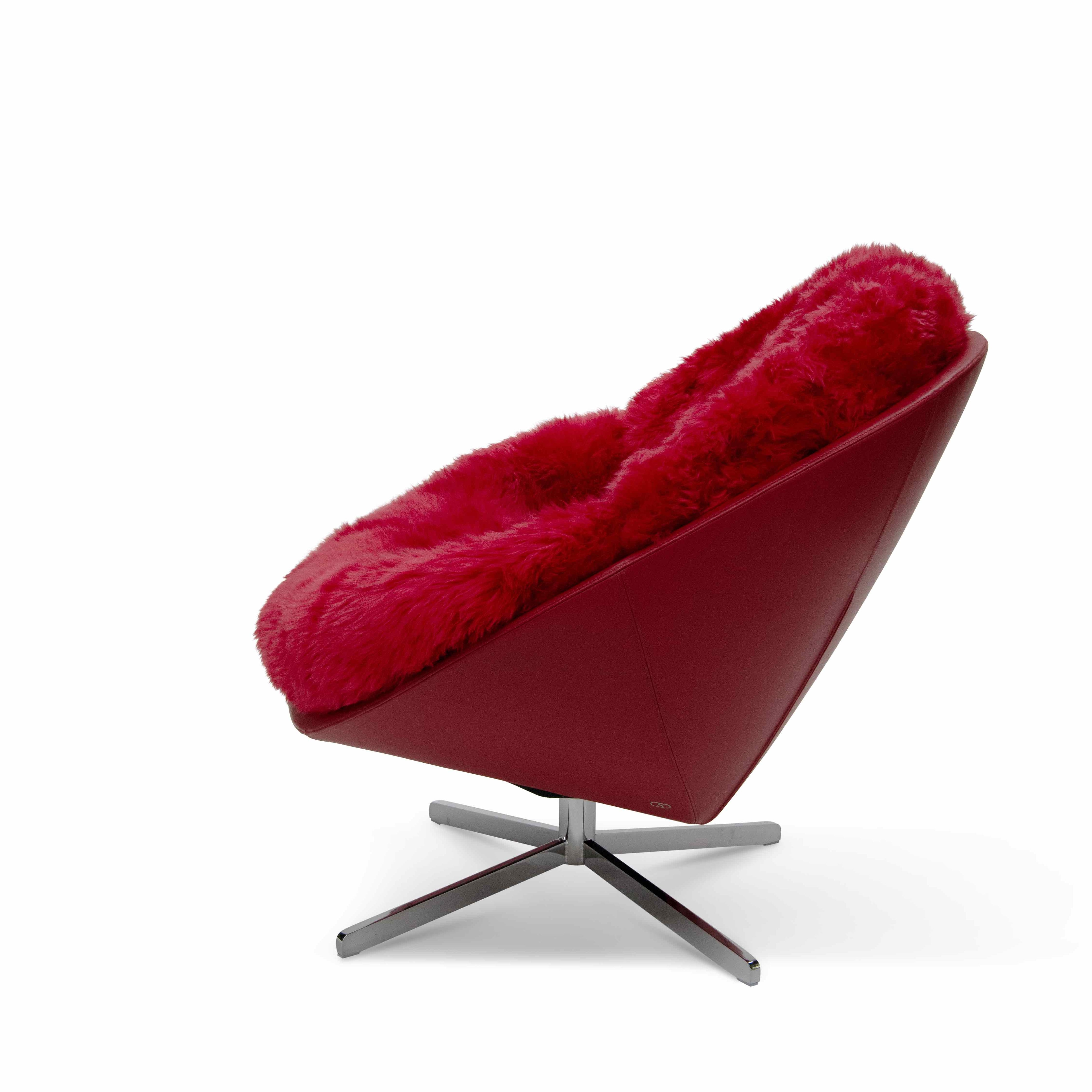 Good looking: the DS-265 Coco also cuts a fine figure in expressive red