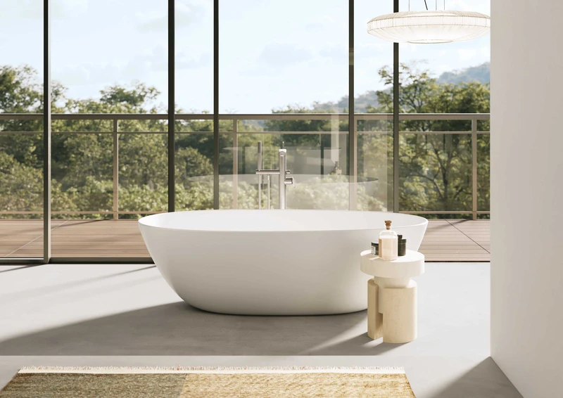 The bathtub of the Antao collection is made from Quaryl® at the Villeroy & Boch site in Roden, the Netherlands