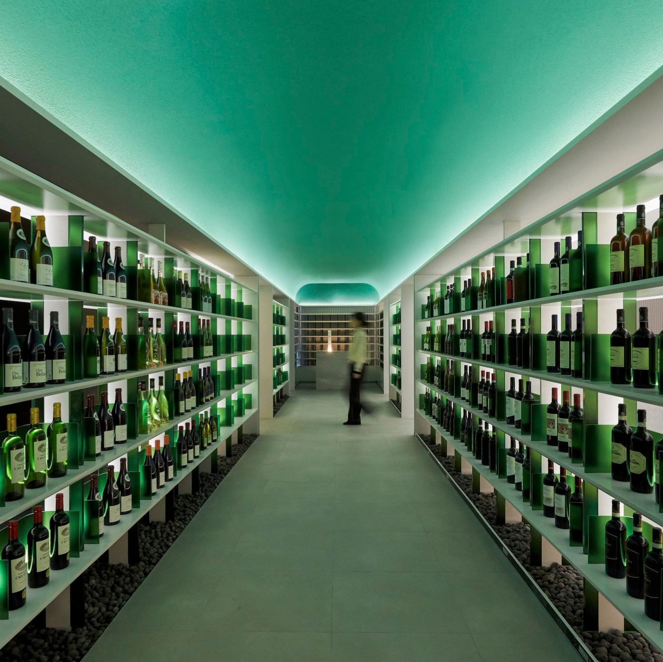 Read story High-ambience restaurants illuminated with subtle lighting effects