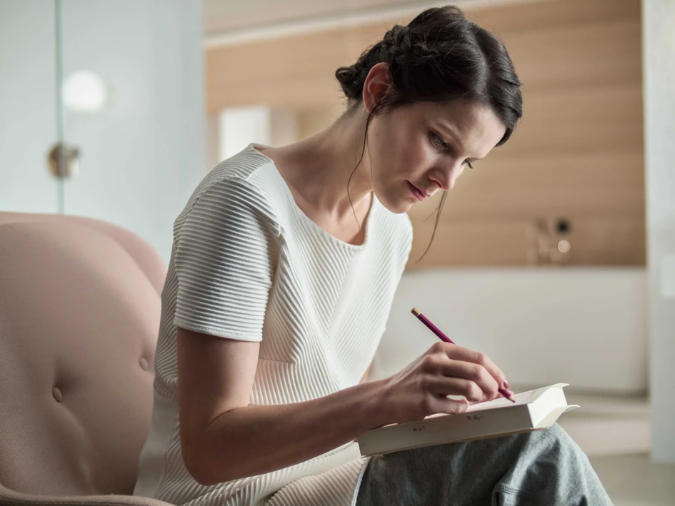 Entwickelt wurde der Farbkanon für die Waschbeckenkollektion Artis von der deutsch-dänischen Designerin Gesa Hansen