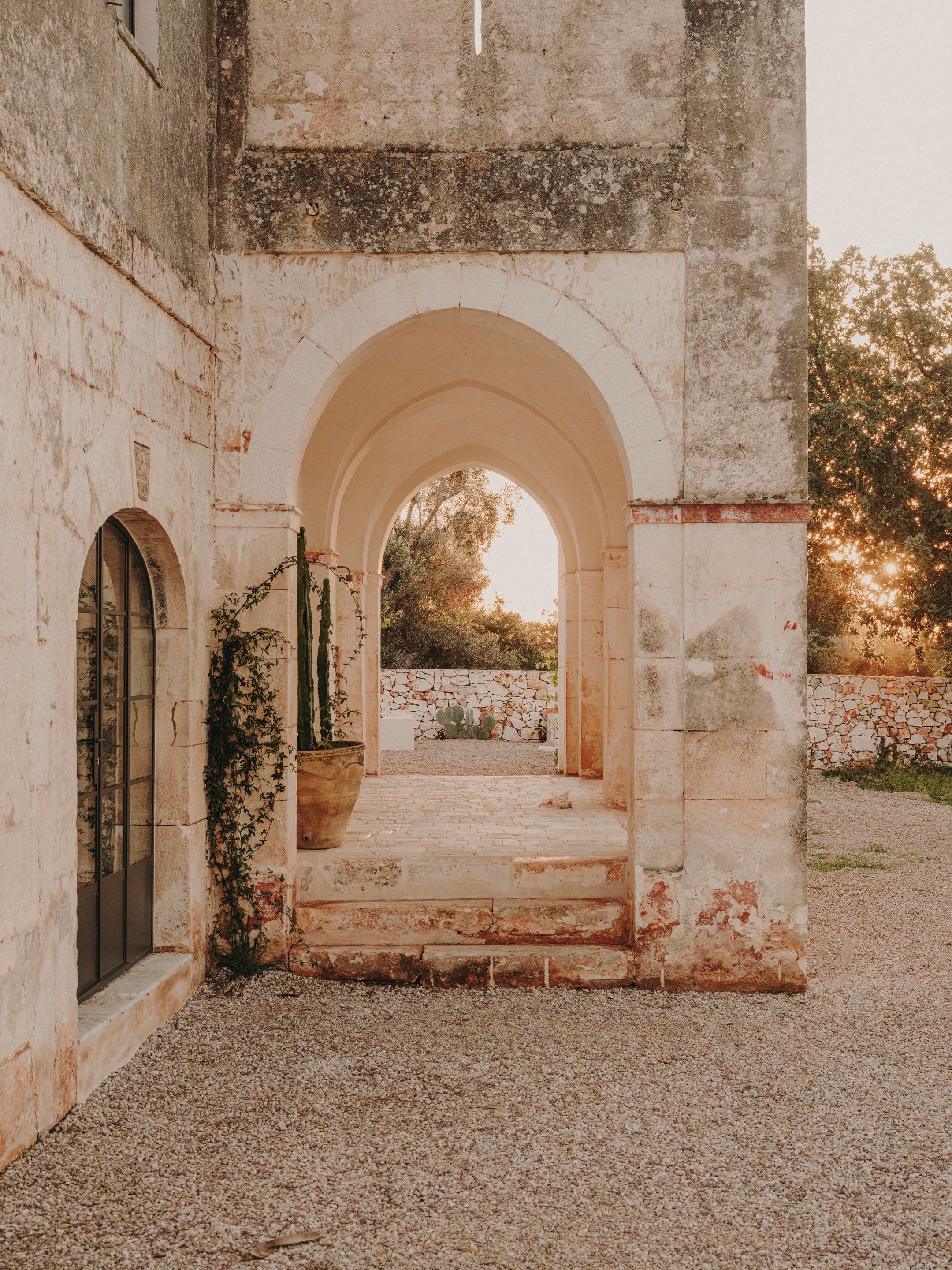 Casolare Scarani House by Studio Andrew Trotter. Photo: Salva López