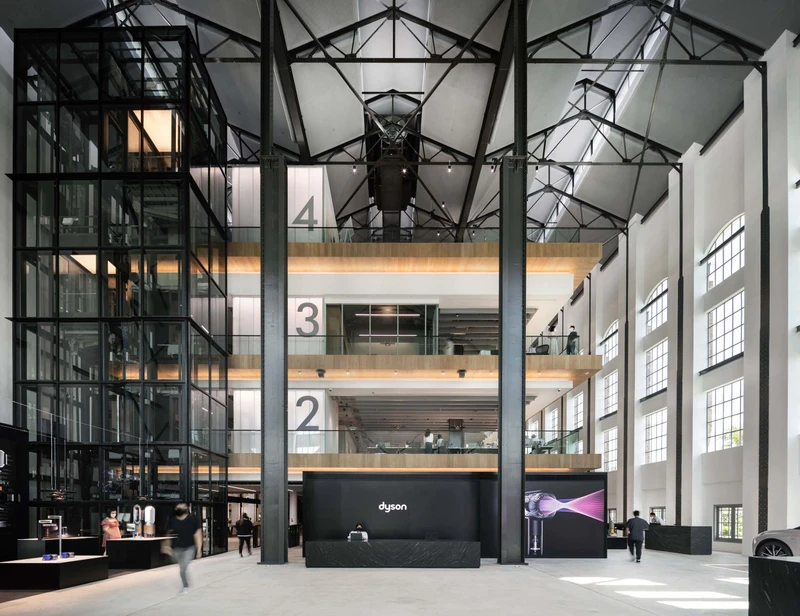 Curated-com office
