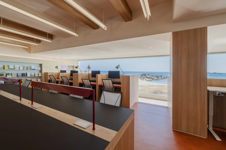 Mangrove Work&Stay's commitment to ecological responsibility ‘found a kindred spirit in Humanscale's eco-conscious approach’ for their remote creatives retreat. Photo: © Mangrove All Rights Reserved