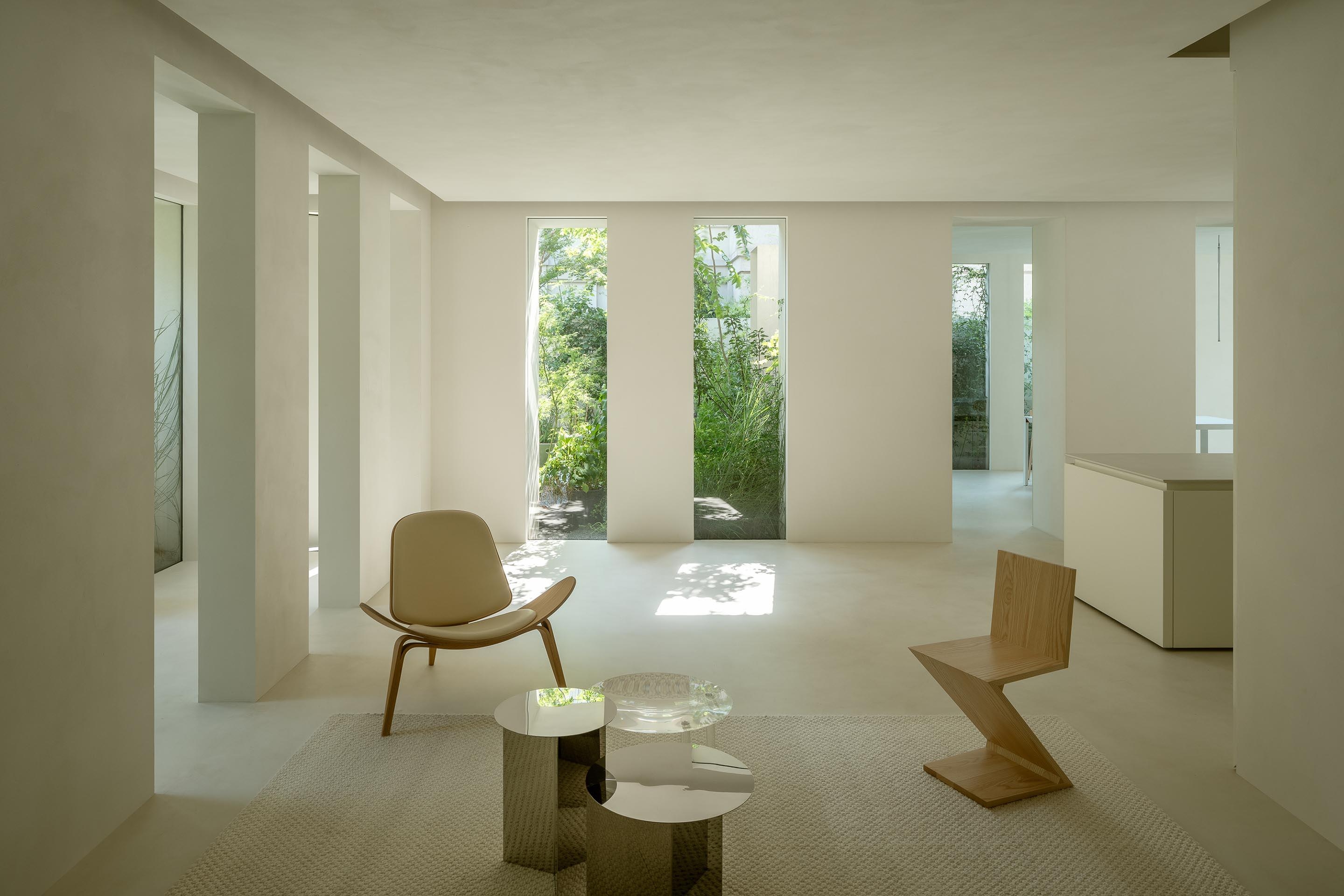 Für die Forest Villa schlug HAS „eine neue Designstrategie vor, die nicht nur die funktionalen Räume verbesserte, sondern auch die Merkmale des Ortes hervorhob.“ Foto: Fangfang Tian